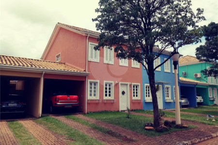Sobrado à venda no Condomínio Parque dos Ipês