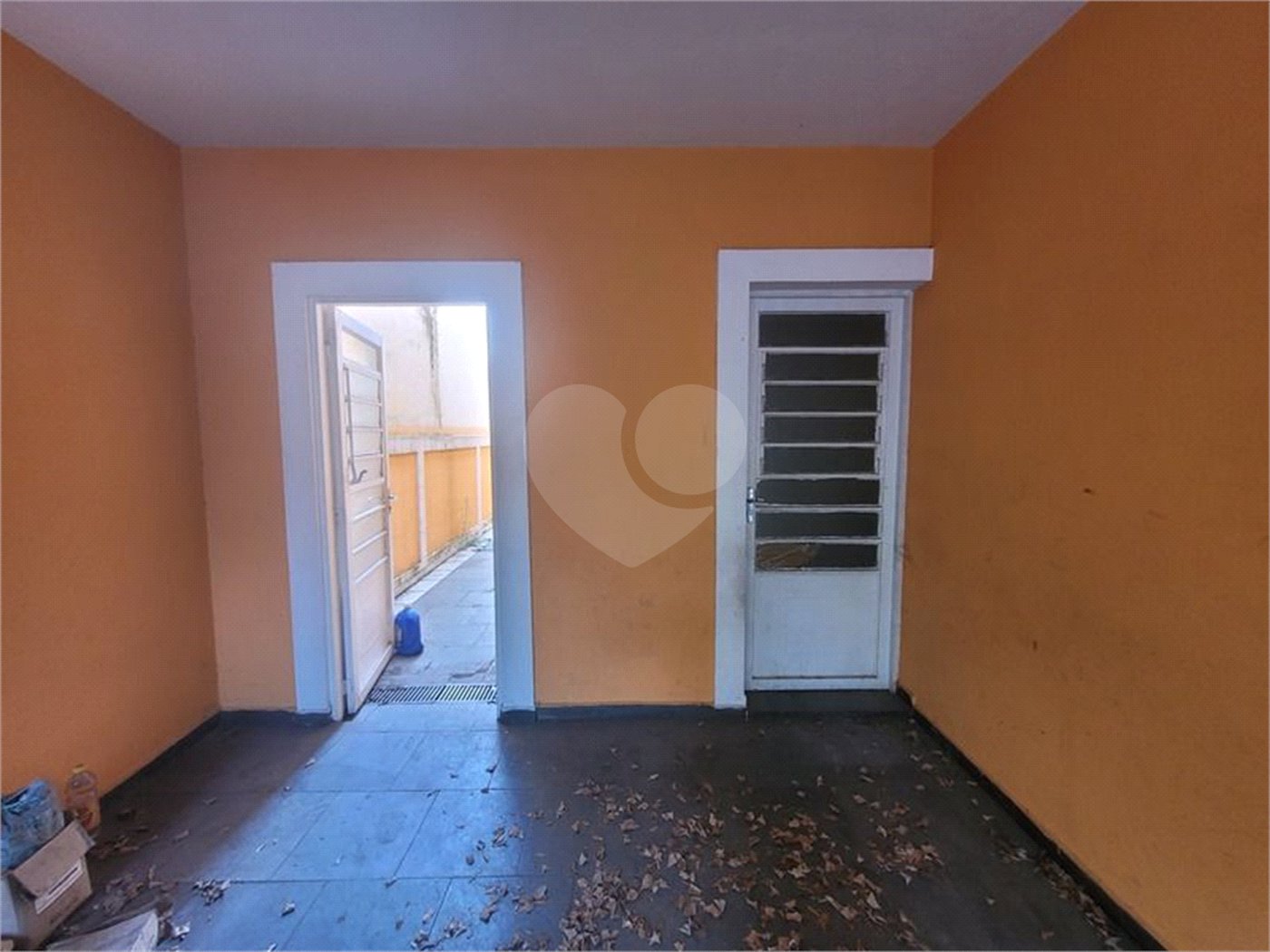 Casa à venda com 3 quartos, sendo 1 suíte, em Vila Vitório Mazzei, São Paulo, SP