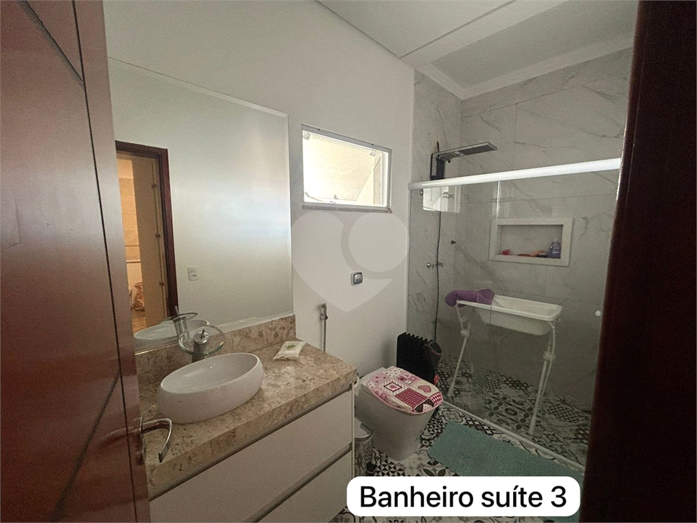 Casa à venda ou para alugar com 3 suítes no condomínio Ibiti do Paço, Sorocaba - SP