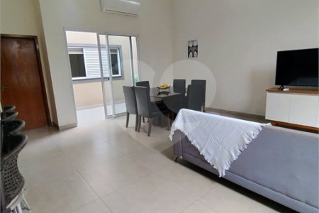 Casa à venda com 3 quartos, sendo 1 suíte, em Jardim Santa Cecília, Ribeirão Preto, SP
