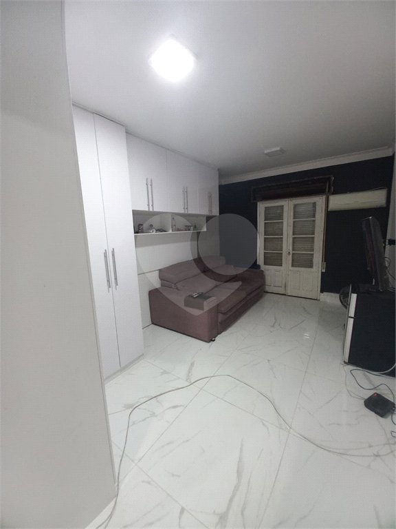 Apartamento com 1 Quarto e 1 banheiros à Venda em Bela Vista - SP