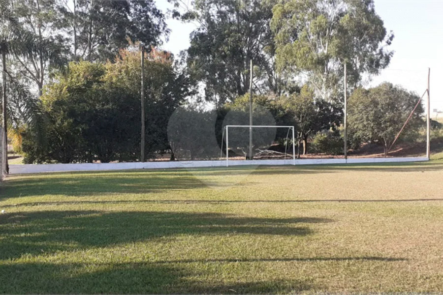 Excelente chácara à venda em Artemis, com piscina, campo de futebol, barracão para festas