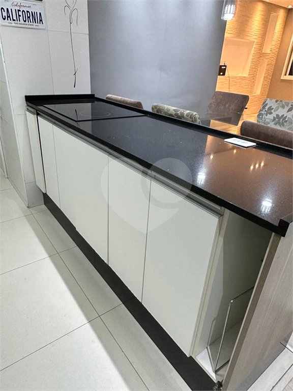 Apartamento MOBILIADO à venda. ÓTIMA OPORTUNIDADE!