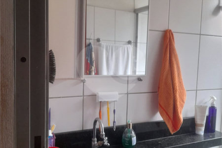Casa à Venda no Jardim Zavaglia - São Carlos