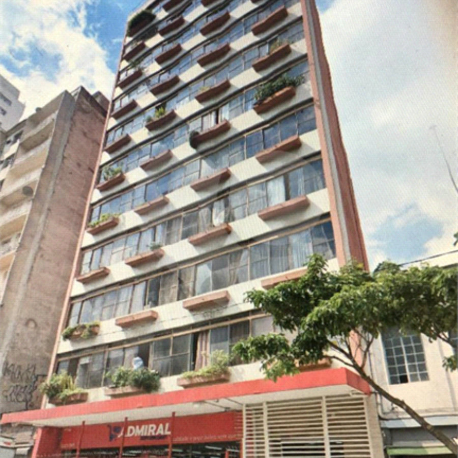 Apartamento 1 dorm, sala, cozinha, banheiro a venda no Centro