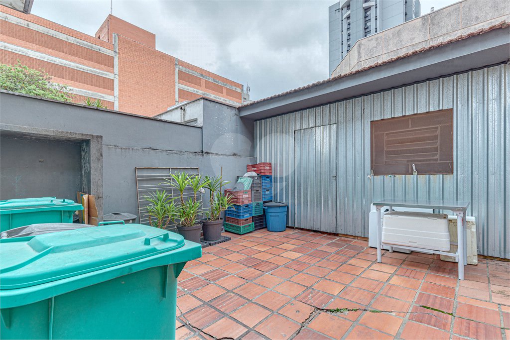 Sobrado à venda com 3 quartos, sendo 1 suíte, em Chácara Santo Antônio, São Paulo, SP