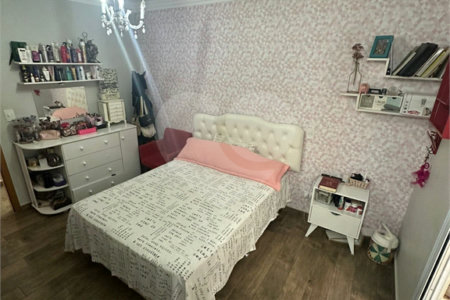 Casa à venda com 4 quartos em Chora Menino, São Paulo, SP