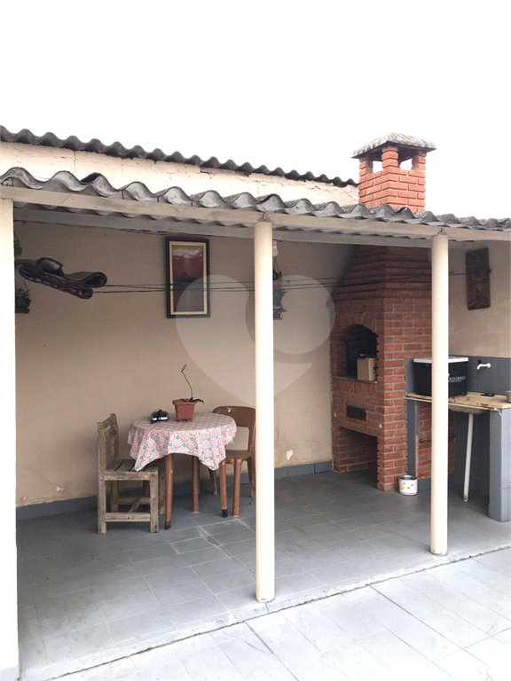 Casa à venda com 2 quartos em Jardim Ivonete, Poá, SP