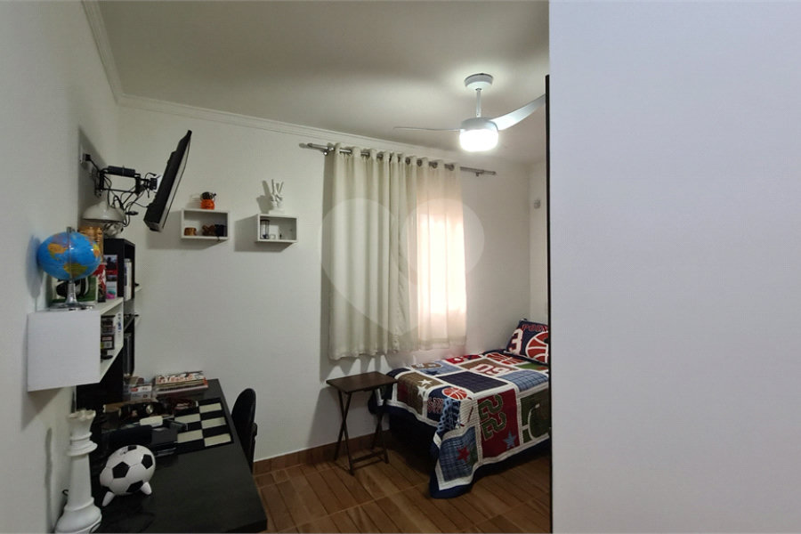 Sobrado à venda com 4 quartos, sendo 2 suítes, em Santa Teresinha, São Paulo, SP