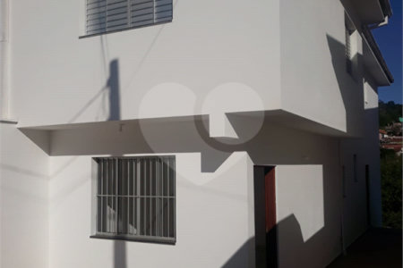 Sobrado para alugar com 3 quartos, sendo 1 suíte, em Esplanada Mendes Moraes, São Roque, SP
