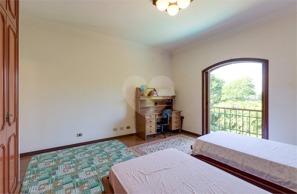 Casa à venda com 5 suítes no condomínio Chácara Flora, São Paulo - SP