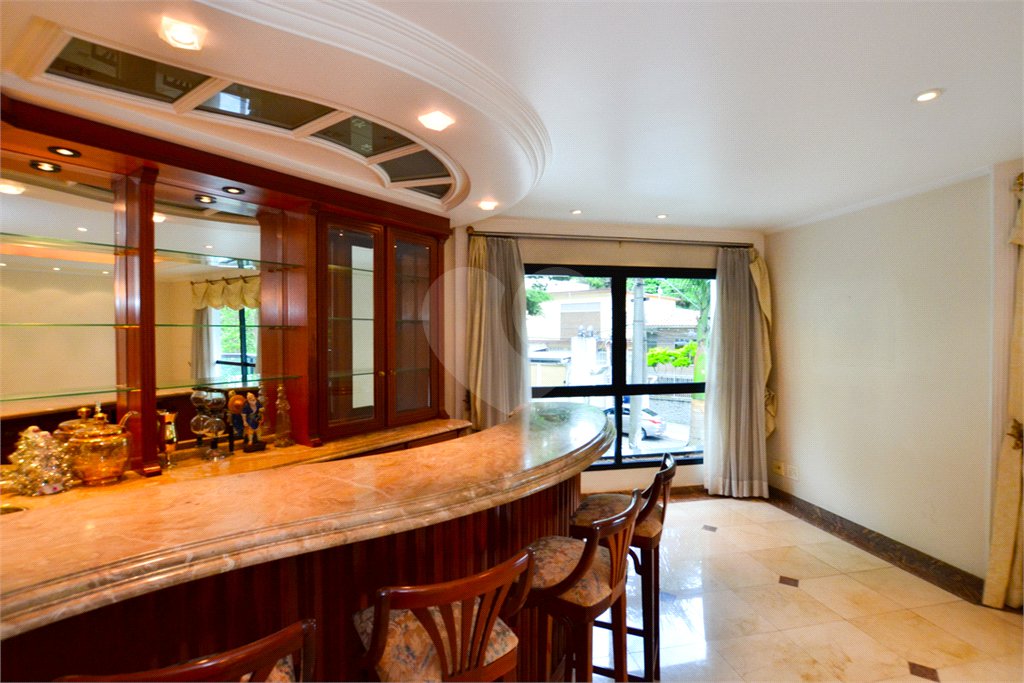 Apartamento à venda com 4 quartos, sendo 2 suítes, em Vila Monumento, São Paulo, SP
