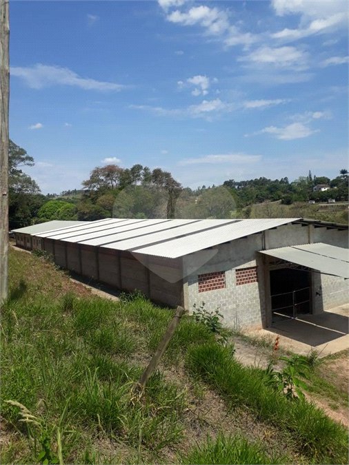 Galpão à venda ou para alugar em Dona Catarina, Mairinque, SP