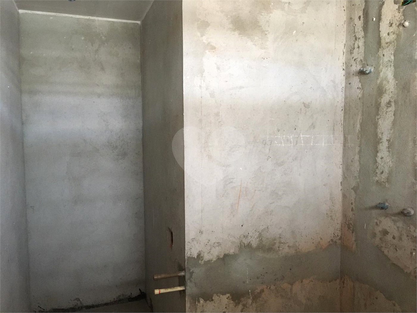 Casa à venda com 4 quartos, sendo 3 suítes,  em Vila Monumento, São Paulo, SP