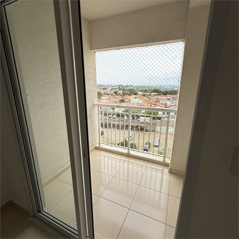 Apartamento à venda com 3 quartos, sendo 1 suíte,  em Jardim Nova Era, Salto, SP