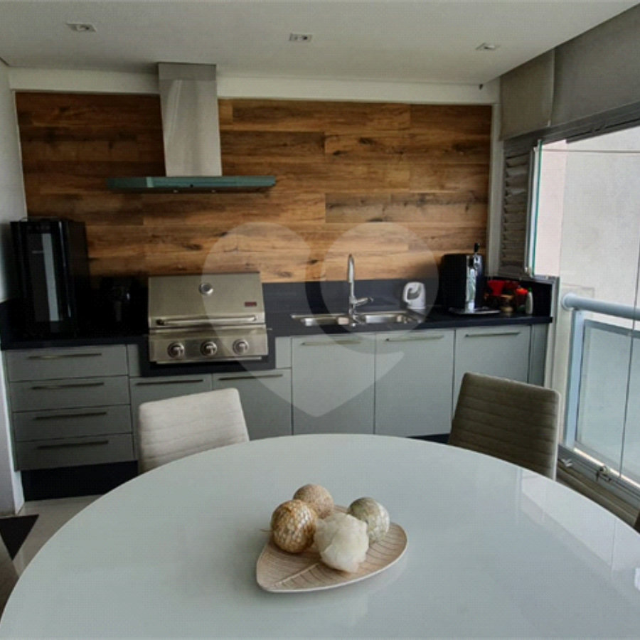 Apartamento à venda com 2 quartos, sendo 1 suíte, em Água Branca, São Paulo, SP