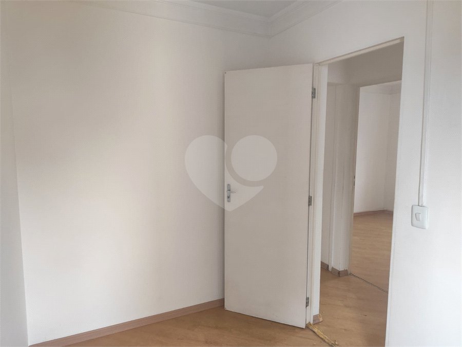 Apartamento à venda com 2 quartos em Horto, São Paulo, SP