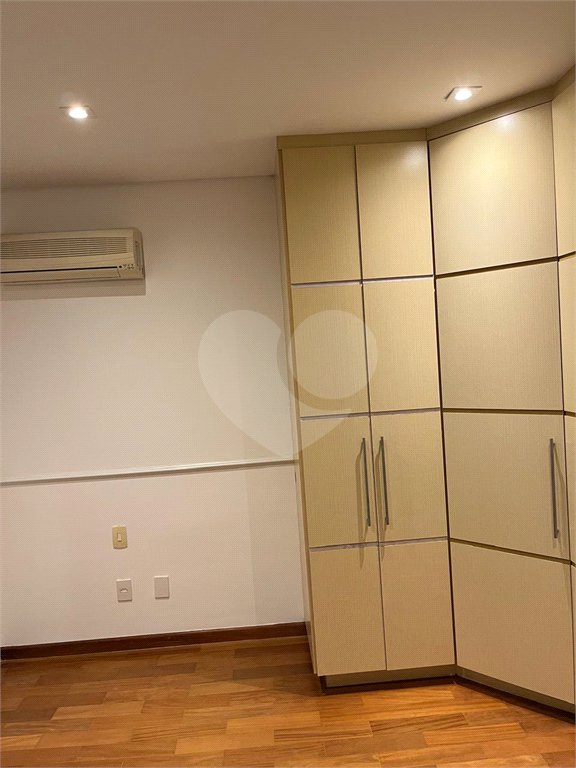 Apartamento para alugar com 3 suítes em Alphaville Centro Industrial e Empresarial/alphaville., Barueri, SP