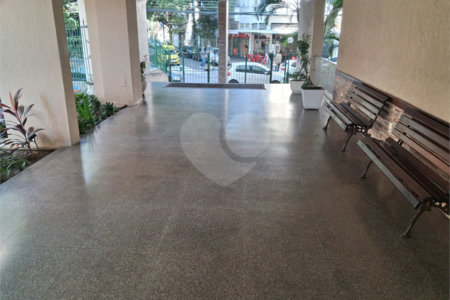 Apartamento à venda com 2 quartos em Praça da Bandeira, Rio de Janeiro, RJ