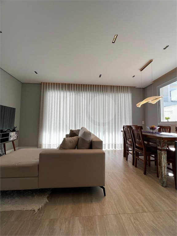 Casa à venda com 3 quartos, sendo 1 suíte,  em Cézar de Souza, Mogi das Cruzes, SP