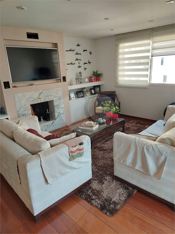 Apartamento à venda com 3 suítes em Jardim Ampliação, São Paulo, SP