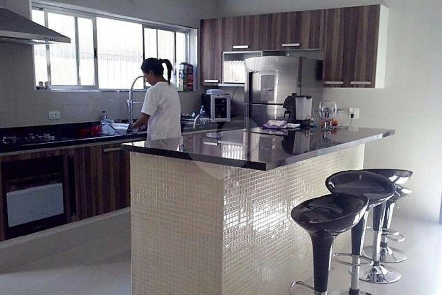 Casa à venda com 3 quartos, sendo 1 suíte, em Imirim, São Paulo, SP