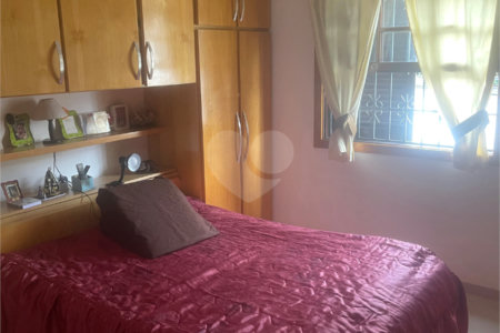 Sobrado à venda com 3 quartos em Vila Nova Alba, São Paulo, SP