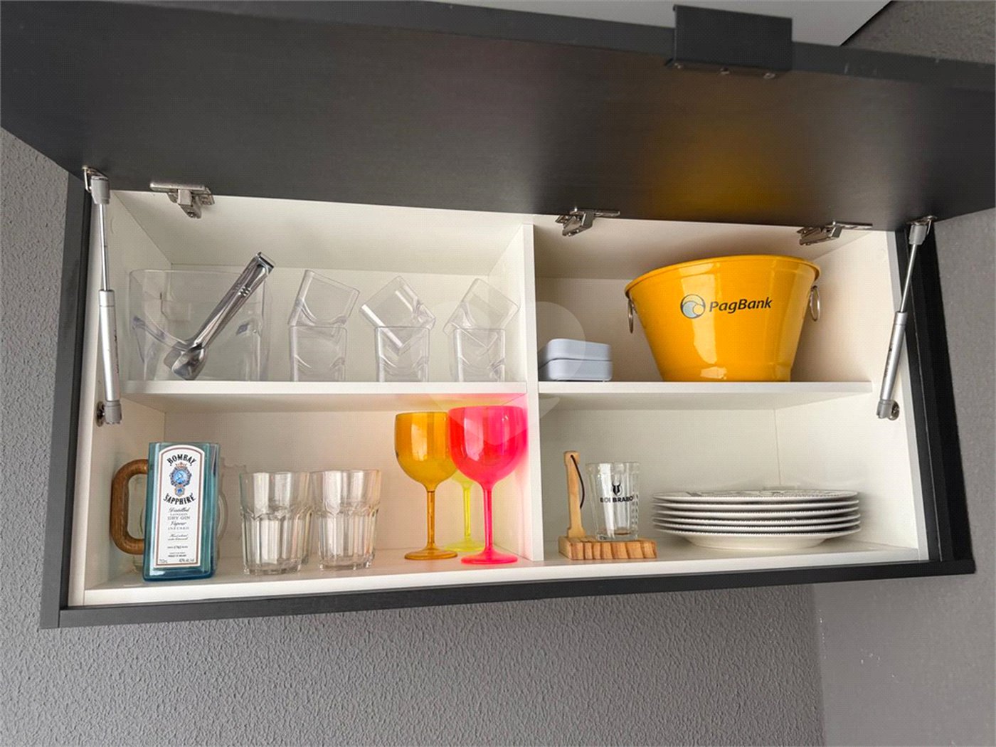 Apartamento à venda ou para alugar com 2 quartos, sendo 1 suíte, em Santana, São Paulo, SP