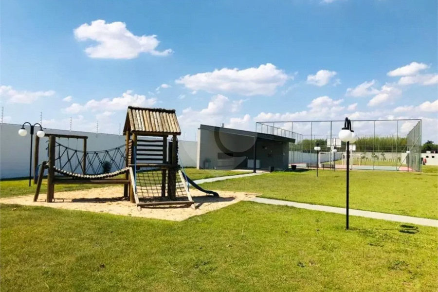 Casa térrea nova à venda no Condomínio Residencial Ágape, localizado no bairro Campestre - Piracicaba/SP.