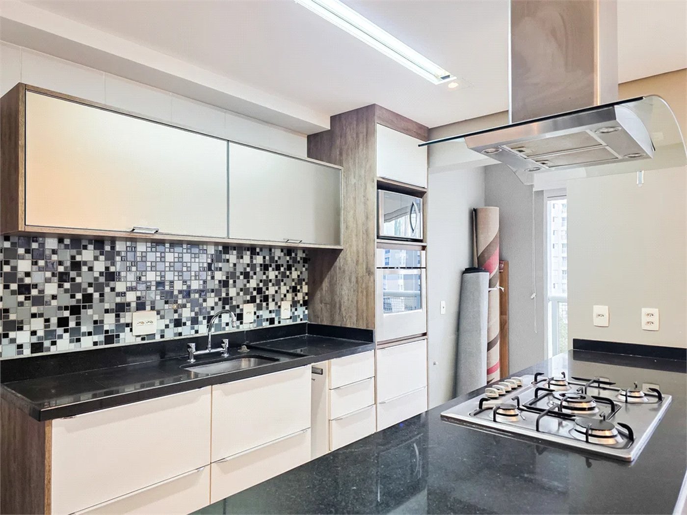 Apartamento à venda com 2 suítes em Vila Andrade, São Paulo, SP