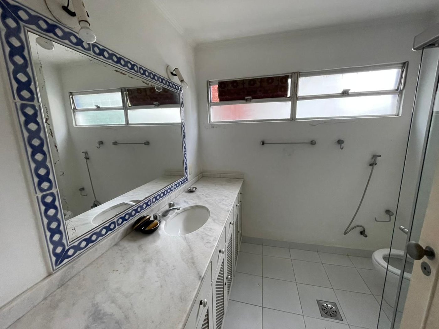 Apartamento com 3 dormitórios à venda, 224 m² por R$ 900.000,00 - Gonzaga - Santos/SP