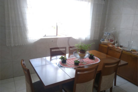 Sobrado à venda com 3 quartos em Vila Mazzei, São Paulo, SP