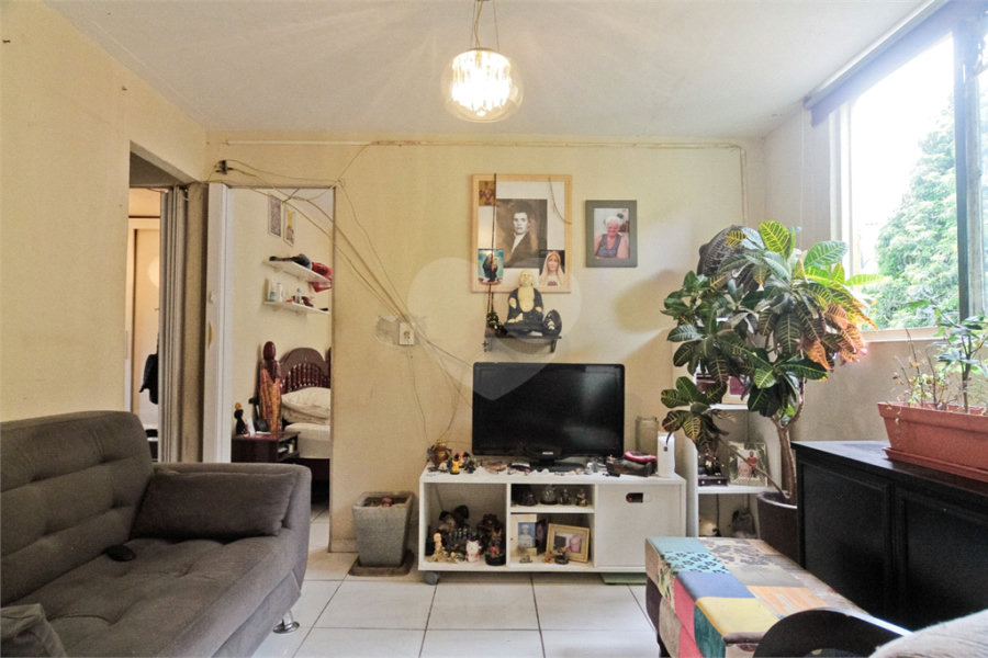Apartamento à venda com 2 quartos em Horto, São Paulo, SP