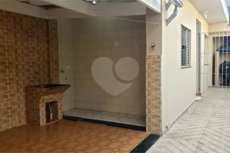 Sobrado à venda com 3 quartos, sendo 1 suíte, em Brooklin, São Paulo, SP