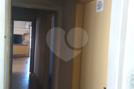 Casa Térrea à venda com 3 quartos, sendo 1 suíte,  em Jardim Rossignatti, Indaiatuba, SP