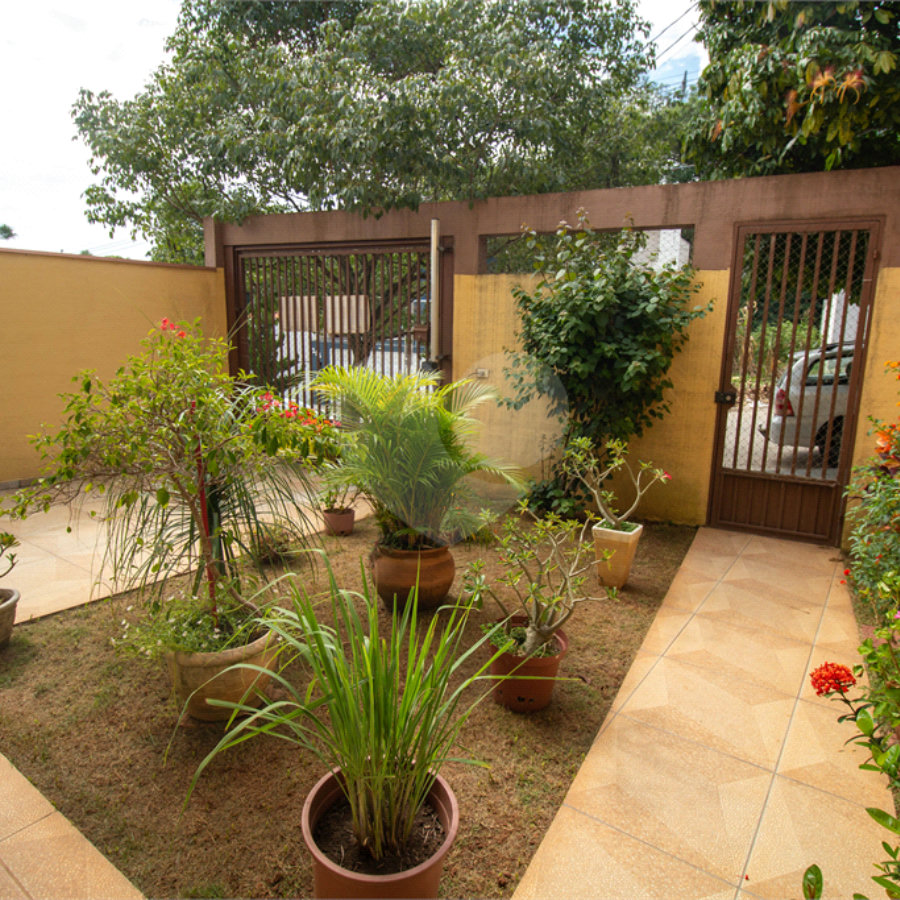 Casa à venda com 3 quartos, sendo 1 suíte, em Jardim Bela Vista, Araçariguama, SP