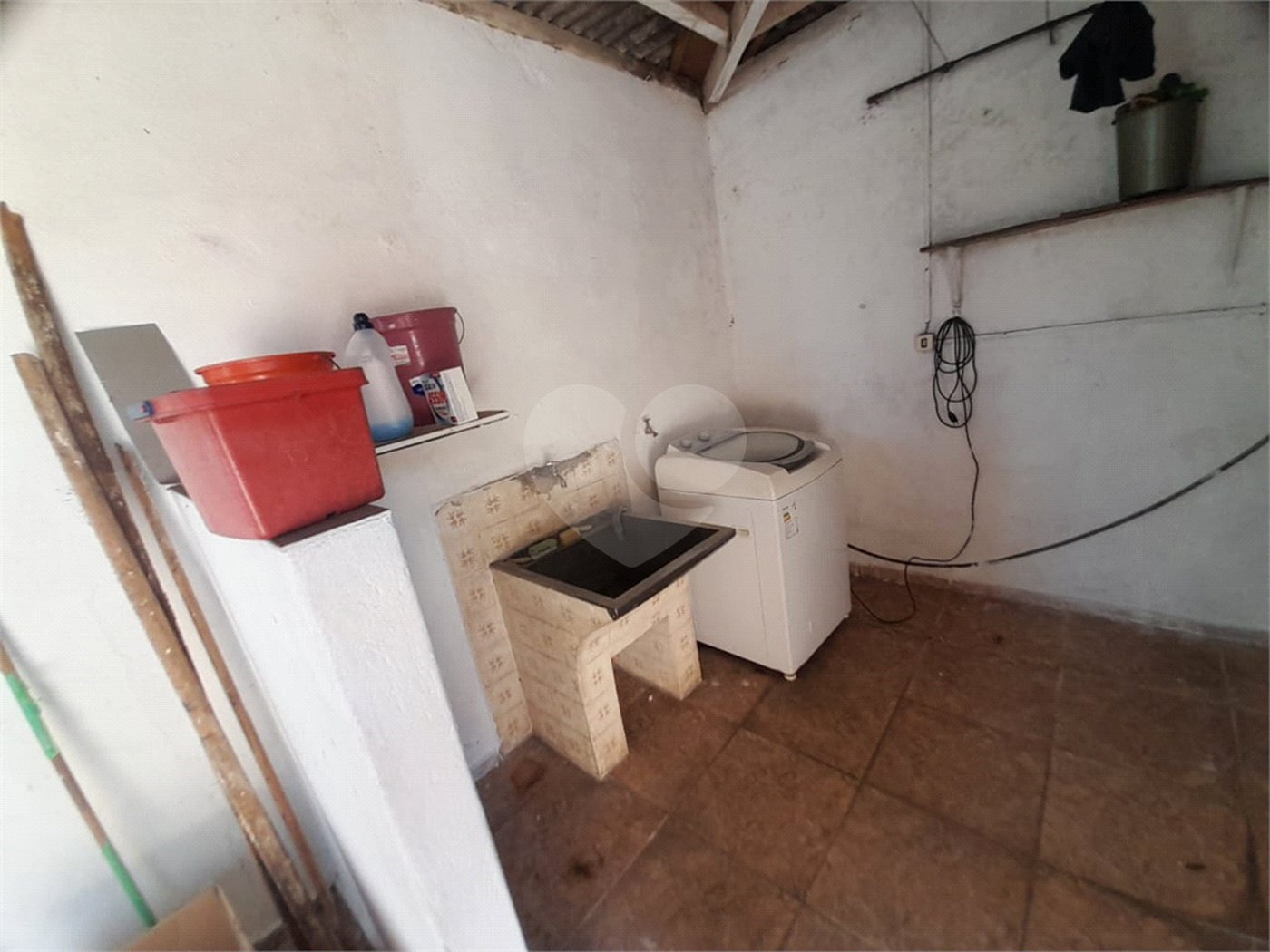 Casa à venda com 3 quartos, sendo 1 suíte, no Centro, Serra Negra, SP