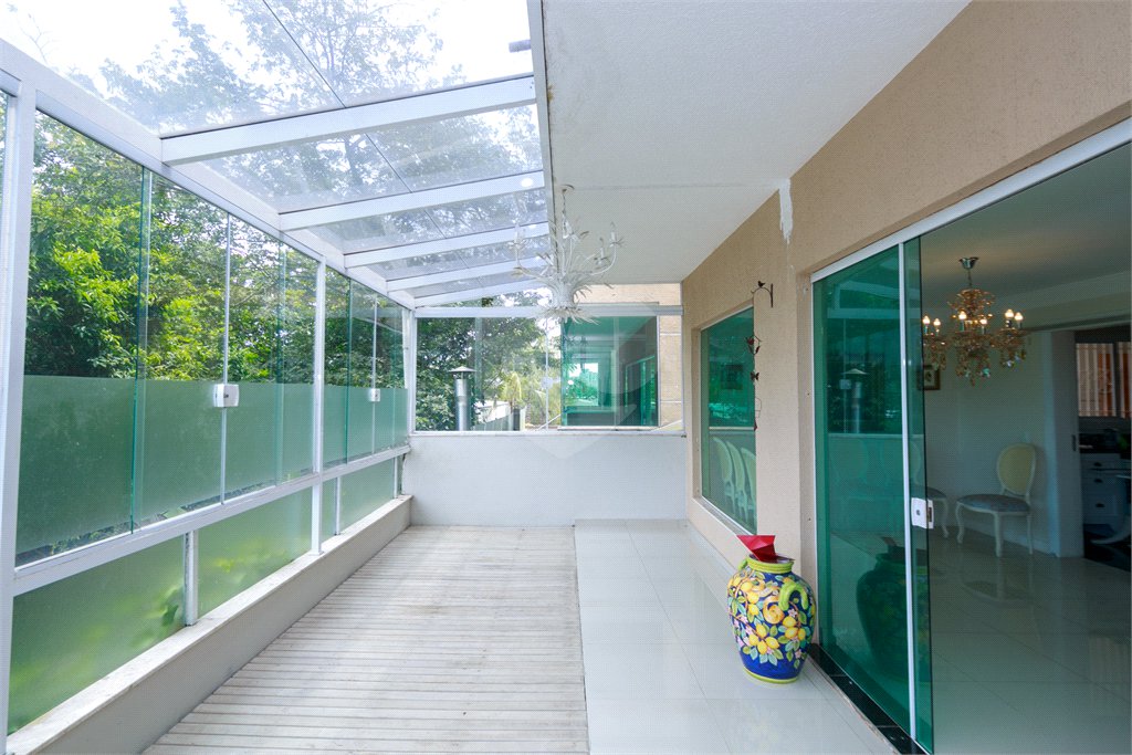 Casa à venda com 4 suítes no condomínio Bellagio, São Paulo - SP