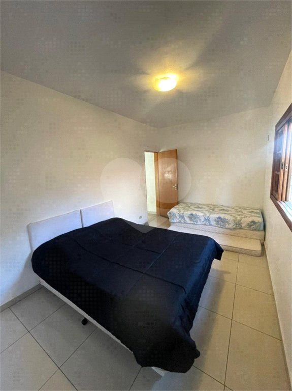 Casa à venda com 5 quartos, sendo 3 suítes,  no condomínio Flamboyant, Atibaia - SP