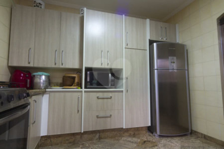 Casa à venda com 4 suítes em Jardim Franca, São Paulo, SP