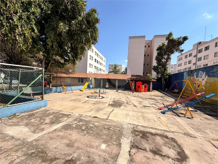 Apartamento à venda com 2 quartos em Sítio Pinheirinho, São Paulo, SP