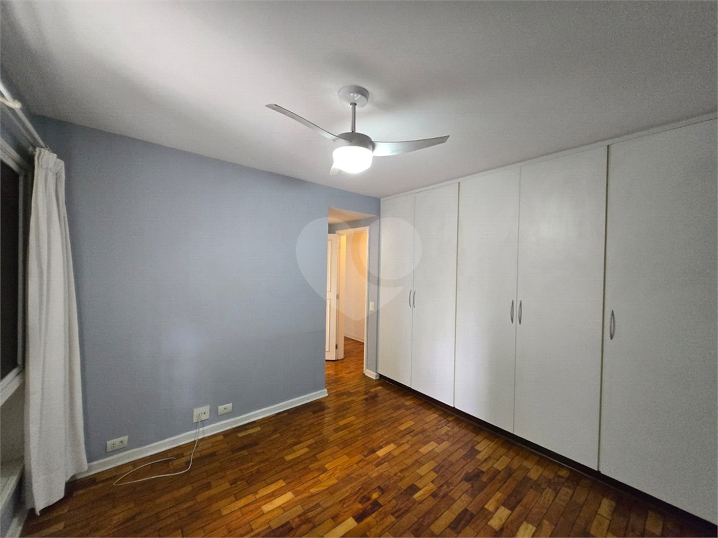 Apartamento à venda com 3 quartos, sendo 1 suíte, em Indianópolis, São Paulo, SP
