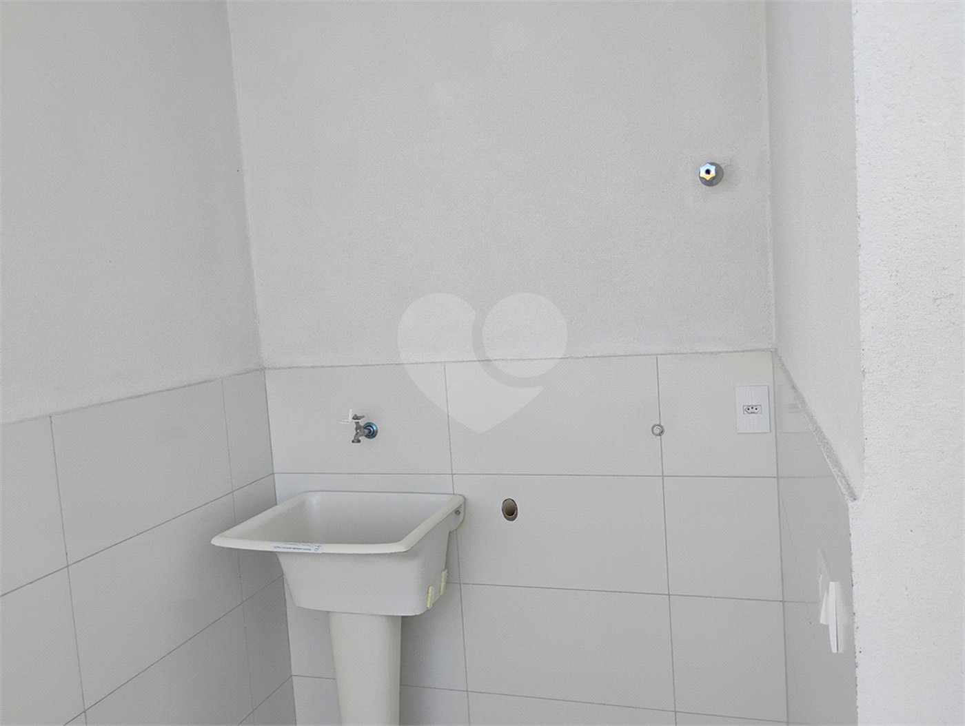 Casa à venda com 3 quartos, sendo 1 suíte, no condomínio Phytus - Fase 3, Itupeva - SP