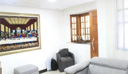 Sobrado à venda com 4 quartos, sendo 2 suítes, em Jardim Santa Clara, Guarulhos, SP