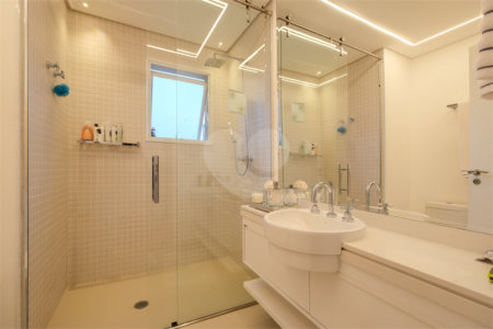 Apartamento à venda ou para alugar com 2 suítes em Jardim Paulistano, São Paulo, SP