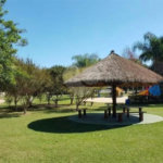Casa à venda com 3 quartos, sendo 1 suíte, no condomínio Estância Marambaia, Vinhedo - SP