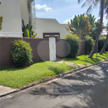 Casa à venda com 4 suítes no condomínio Estância Marambaia, Vinhedo - SP
