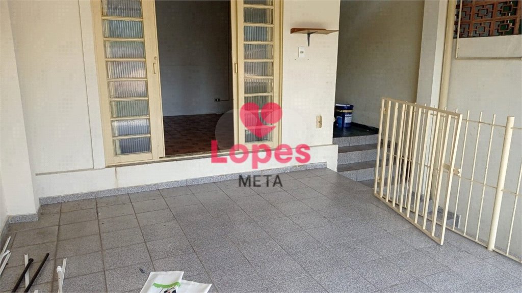 Casa à venda com 4 quartos, sendo 1 suíte, em Jardim Satélite, São José dos Campos, SP