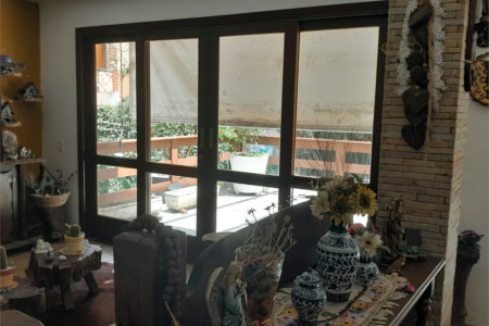 Sobrado à venda com 6 quartos, sendo 3 suítes,  em Rolinópolis, São Paulo, SP
