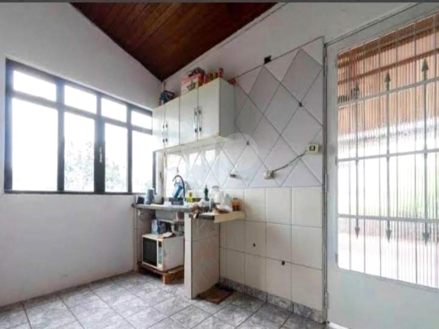 Casa à venda com 3 quartos, sendo 1 suíte, em Itaquera, São Paulo, SP
